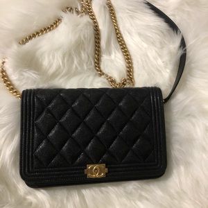 Chanel chain on wallet